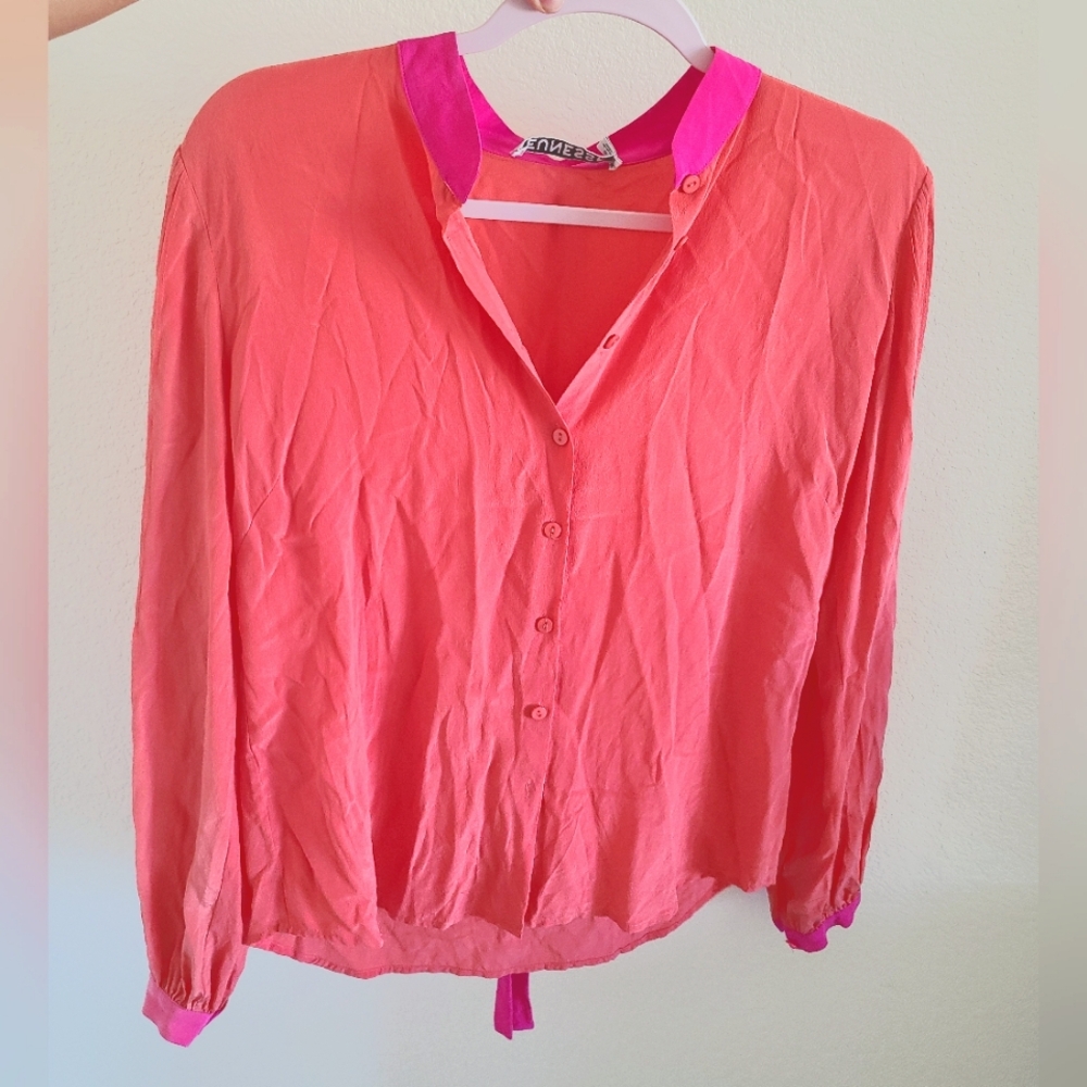 Jeunesse 100% silk blouse